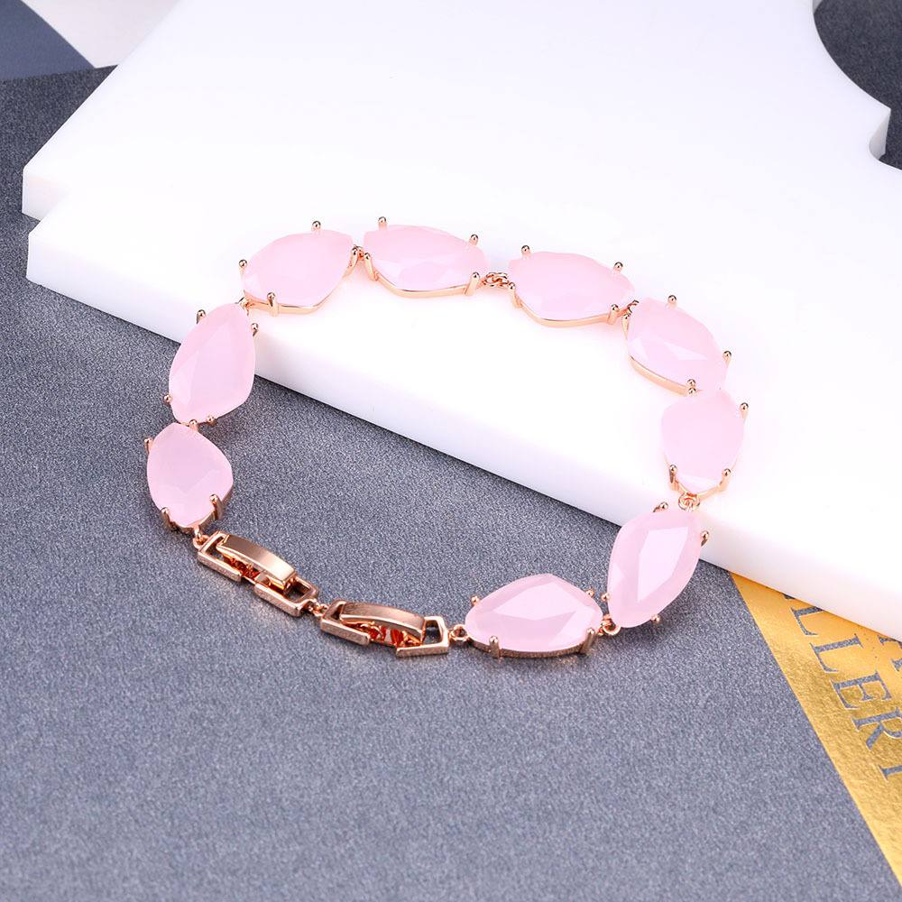 photo_9_2025-10-12_10-43-52