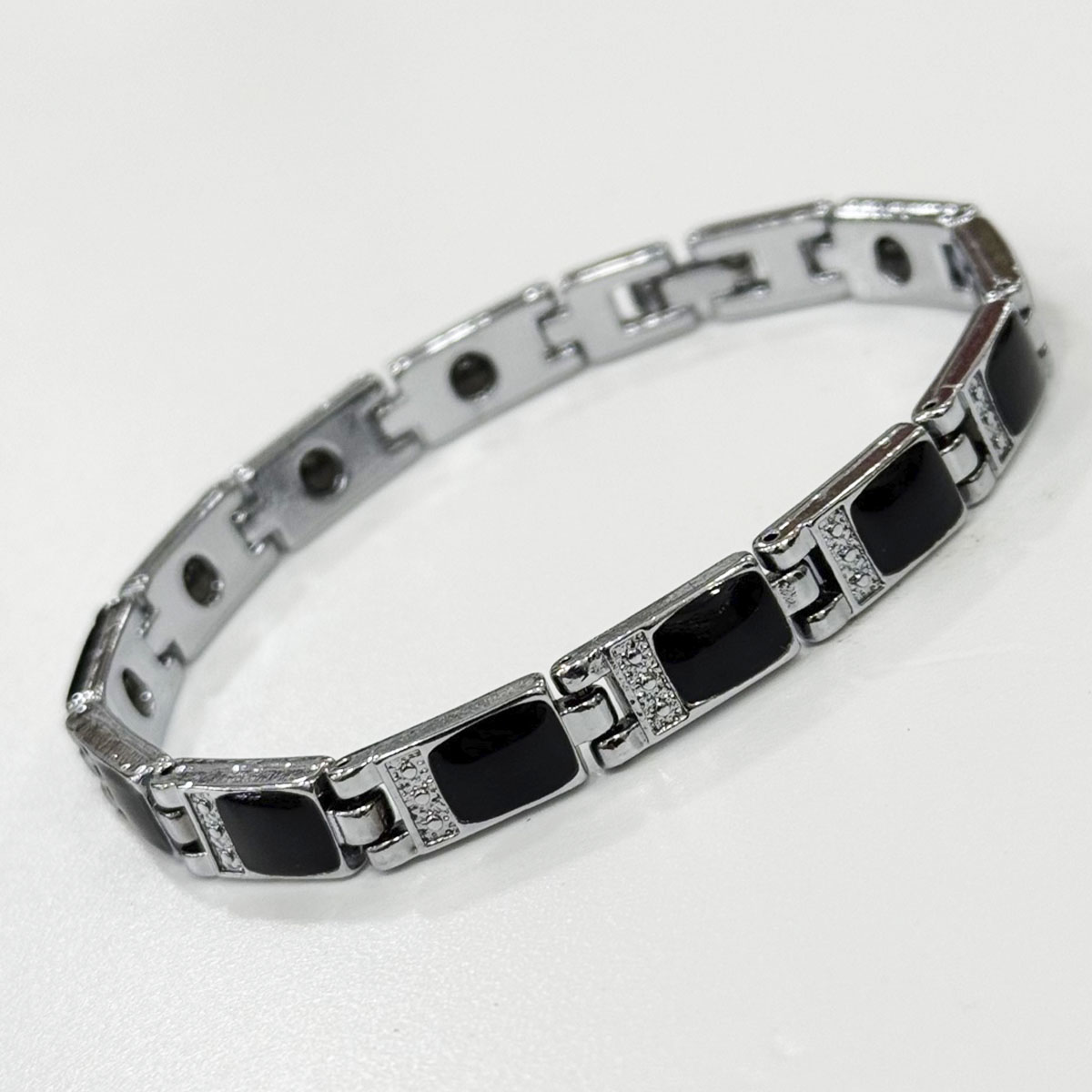 image-17-01-25-12-21-2