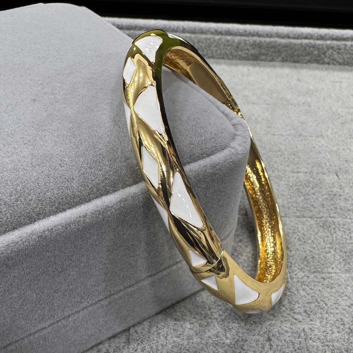 image-24-01-25-11-30-10