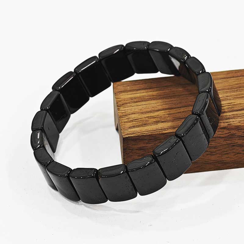 Черный турмалин