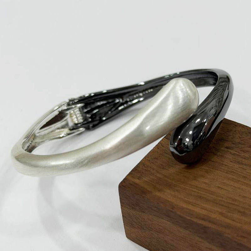 photo_2_2025-11-10_14-36-24