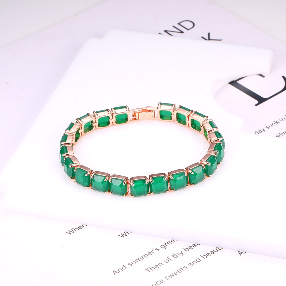 Изображение WhatsApp 2025-08-17 в 11.26.00_61e0f62f