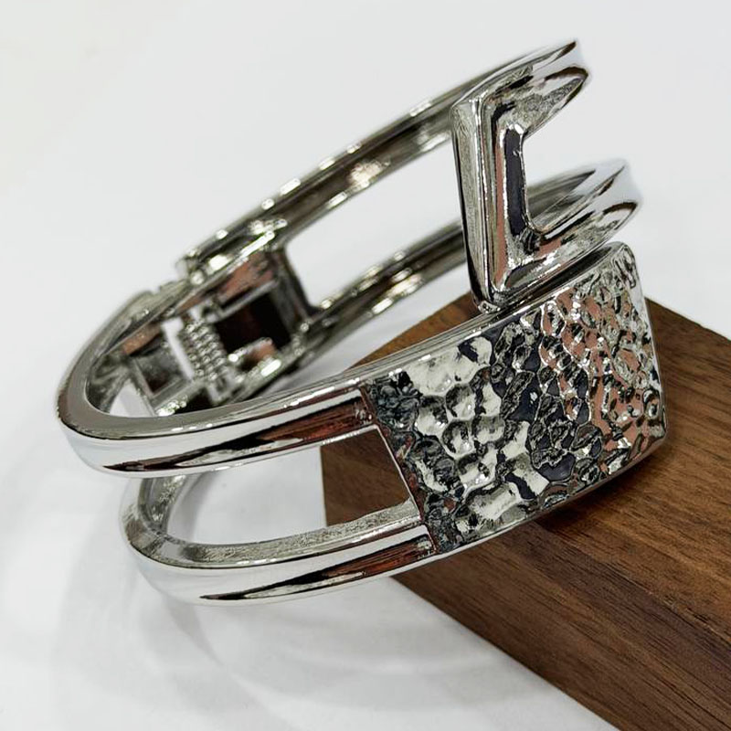 photo_3_2025-11-10_14-36-24