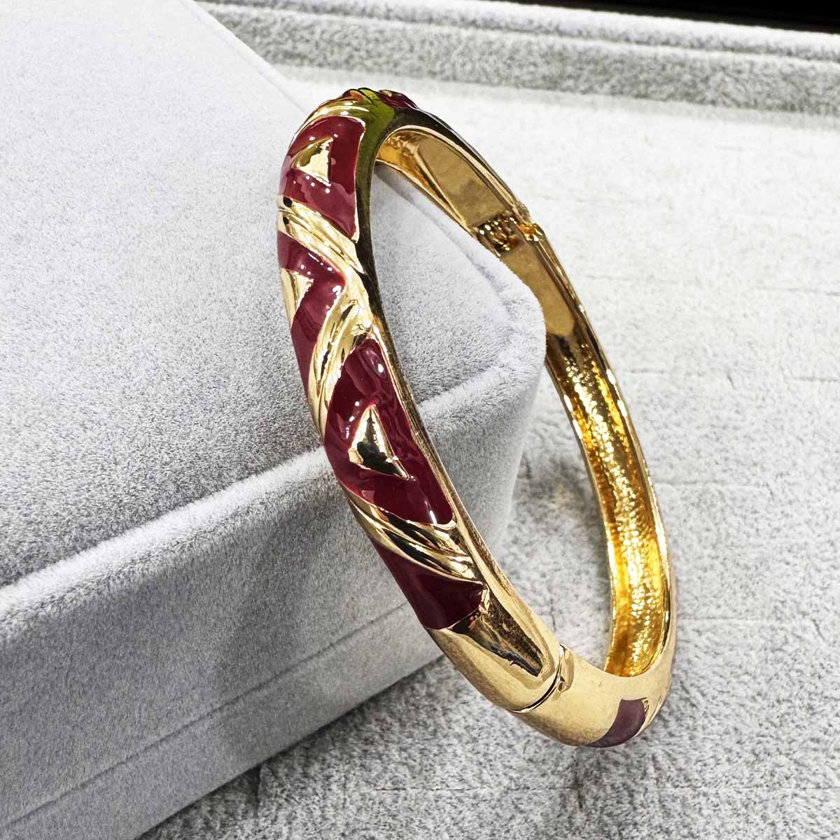 image-24-01-25-11-30-7 (1)