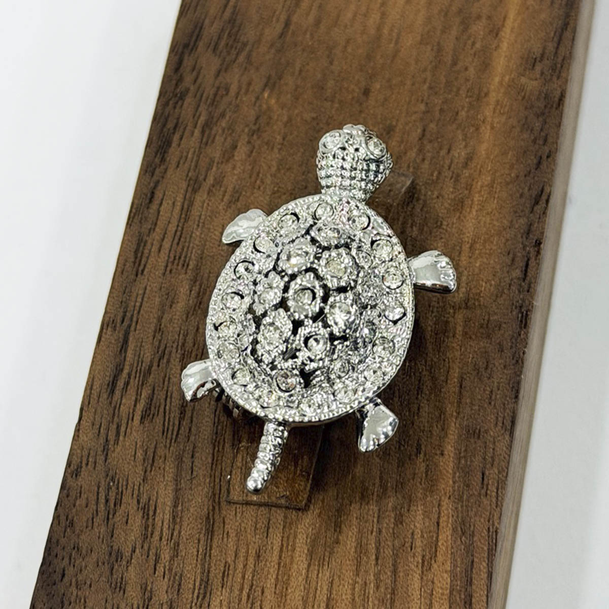 image-16-11-25-15-05-12